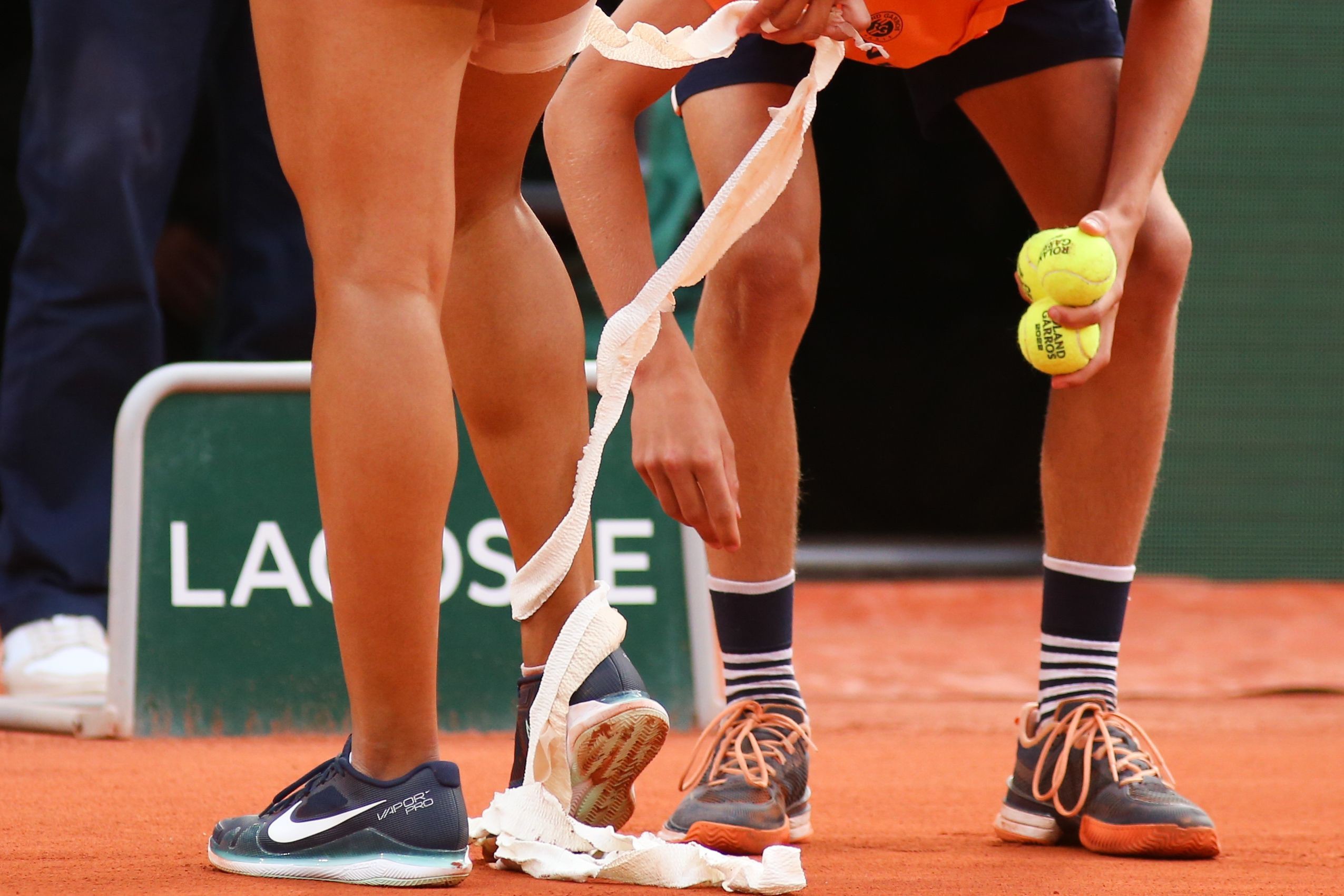 摩纳哥训练开放日；赛后伤情更新引欢呼；CBA季后赛在即；临场指挥获称赞的简单介绍