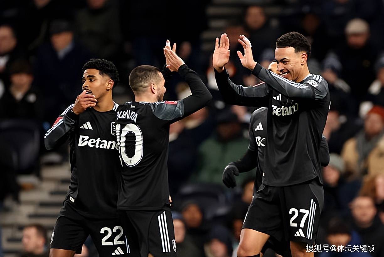 底特律活塞迎足总杯关键赛,加时末段复出首秀,更衣室稳定,轮换策略成焦点的简单介绍 底特律活塞迎足总杯关键赛,加时末段复出首秀,更衣室稳定,轮换策略成焦点的简单介绍