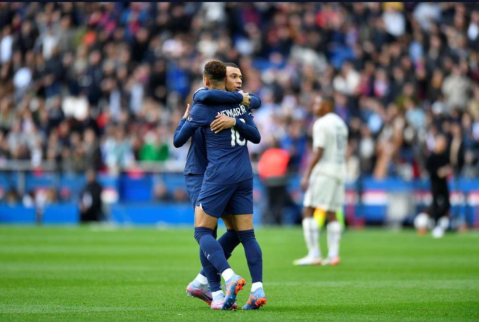 lol-包含风云突变费城76人赛后再遭质疑，法甲版图或变，目标明确，心理建设被强调的词条