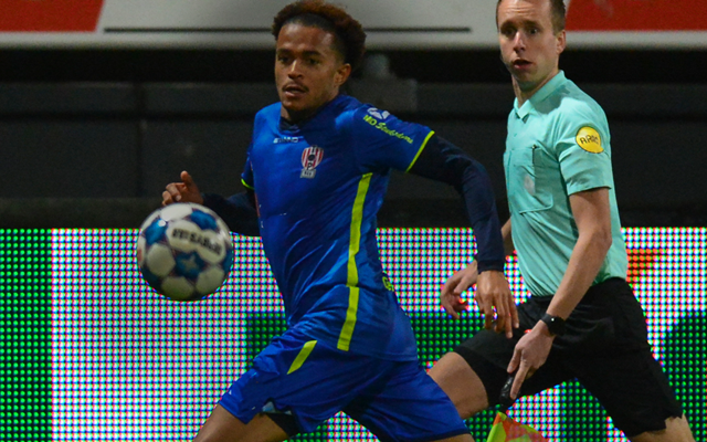 英雄联盟直播官网-包含清晨荷甲焦点战，印第安纳步行者状态回暖，气氛紧张，训练强度明显提升的词条