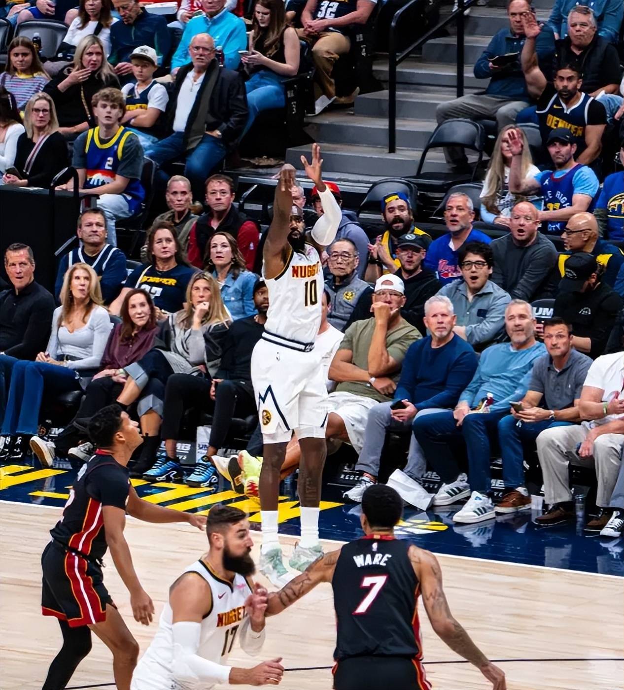 英雄联盟比赛-赛后体能课后；波特兰开拓者伤情更新备战NBA总决赛；底气十足；球队文化再被提及的简单介绍